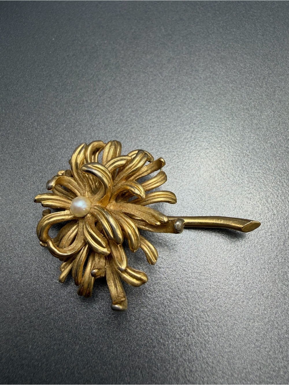 Vintage Chrysanthemum brooch Marcel Boucher #cz165